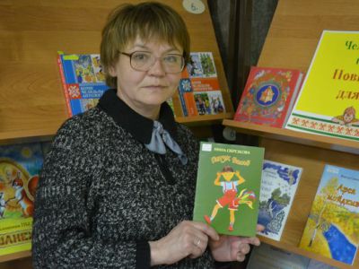 Нина Обрезкова пообщалась с юными усть-куломцами по скайпу