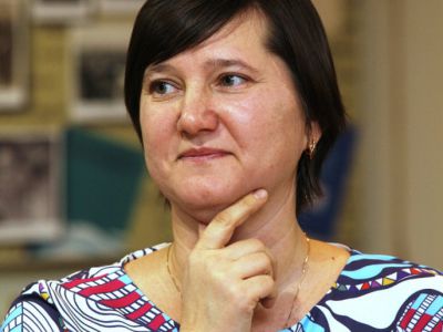 Алёна Ельцова: «Поэт очищает слово от шелухи»