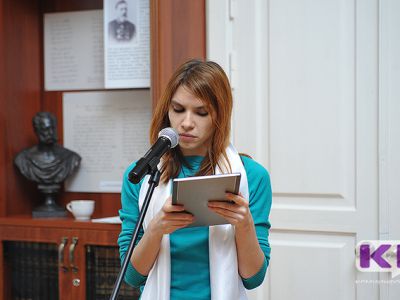 Поэты Коми в 12-ый раз наденут белые шарфы