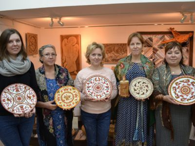 выездной творческой мастерской по росписи «Северные традиции»