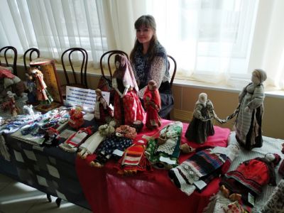 «Осенний бал кукол»