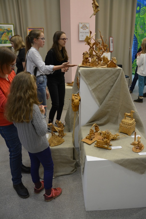 dAEdFEpongk.jpg dAEdFEpongk.jpg