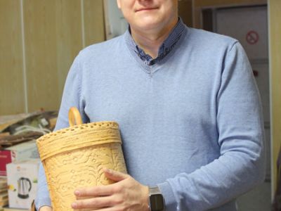 Туес из сколотня