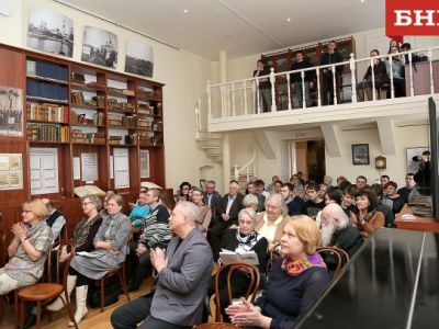 Поэтический марафон: полсуток нон-стоп