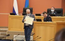 Андрей Попов