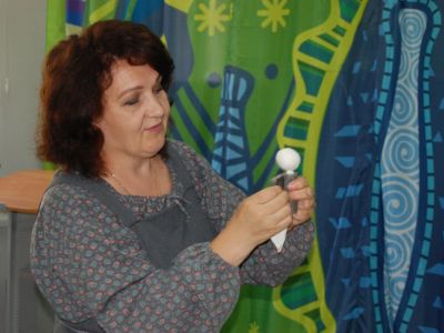 прошел мастер-класс по изготовлению женской куклы-травницы