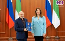 вручили Павлу Лимерову.