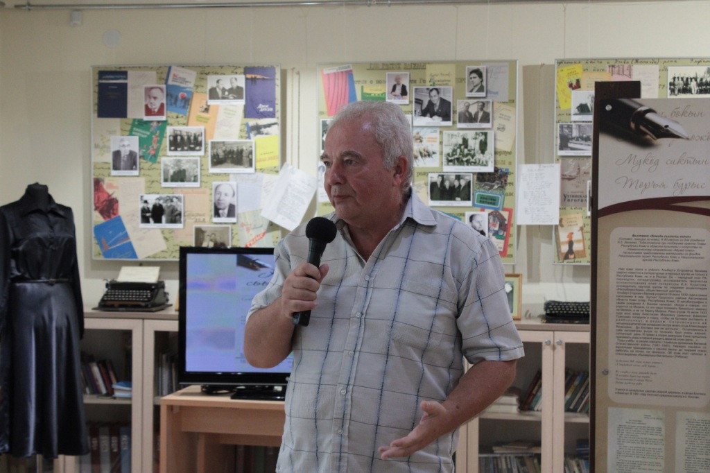 IxuETARGtGw.jpg IxuETARGtGw.jpg